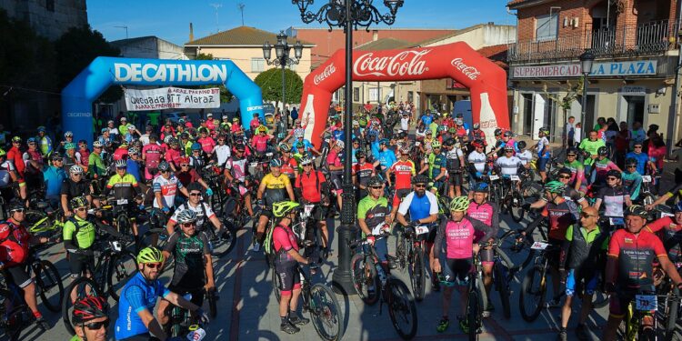 La Quedada BTT de Alaraz cumple su primera década con un nuevo éxito de participación al congregar a 240 ciclistas