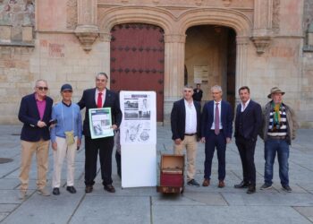 La Universidad de Salamanca recibe el cajón histórico con la documentación del ingeniero villorejo Fernando Gallego