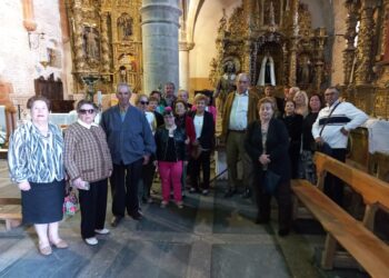 Zorita de la Frontera y Villoruela acompañan a San Isidro en la misa, la procesión con la imagen y la bendición de los campos