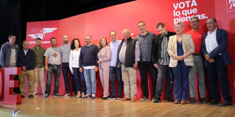El PSOE reúne en Villoria a varios de sus candidatos en Las Villas y quiere «teñir el mapa de la comarca de Peñaranda de rojo»
