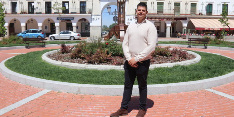 Ángel Tejeda, concejal de PEC: «Hay algunas cosas con las que no estamos de acuerdo con el PSOE y trabajaremos para cambiarlas»