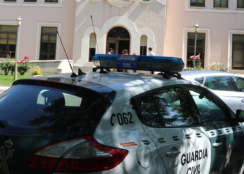 Cámaras de seguridad y tragaperras destrozadas y despachos revueltos en busca de dinero: el rastro de los cacos en Peñaranda