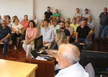 Juan Carlos Zaballos, alcalde de Mancera, recibe el apoyo de los ediles del Partido Popular para ser el nuevo diputado comarcal