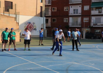 Peñaranda acoge una nueva jornada del campeonato provincial de calva con gran deportividad en las pistas de La Huerta