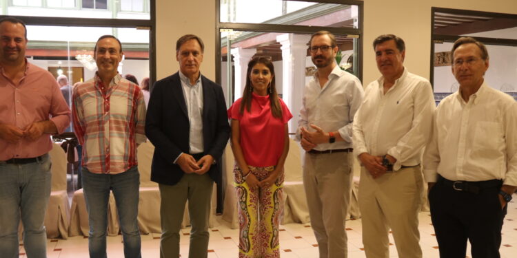 Javier Maroto (PP) en Peñaranda: «El PSOE cada vez que puede maltrata a Salamanca y ese tiempo de maltrato se termina el 23 de julio si los españoles damos la confianza a Núñez Feijóo»