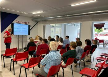 Cruz Roja ofrece en Peñaranda un taller gratuito con consejos para reducir el consumo energético en los hogares