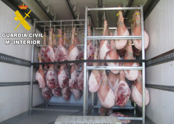 El Seprona de la Guardia Civil inmoviliza en la provincia 4.348 kilos de carne de cerdo con pérdida total de la cadena de frío