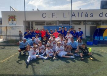 Los infantiles del Peñaranda sacan garra tras la derrota de ayer y ganan su siguiente partido por goleada en la Costa Blanca Cup