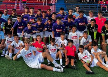 Los equipos infantil y cadete del Club Deportivo Peñaranda quedan fuera la Costa Blanca Cup tras las derrotas de hoy