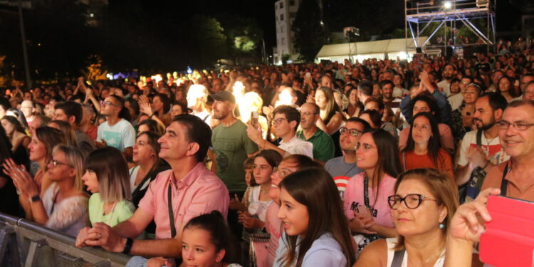 ¿Concierto en Peñaranda sí o no?: la decisión queda sobre la mesa tras más de tres horas de debate en el Ayuntamiento