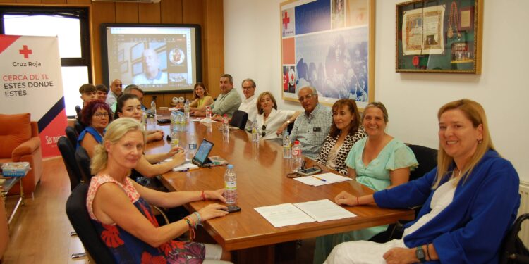 María Teresa Pérez Descalzo renueva su cargo cuatro años más como presidenta del comité comarcal de Cruz Roja en Peñaranda