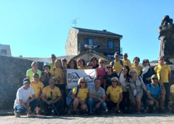 El club Camino el Cristo de Alaraz completa una nueva ruta de senderismo en tierras zamoranas hasta el Lago de Sanabria