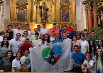 «Se hace camino al andar»: 45 peregrinos llegados de toda España hacen estos días la ruta teresiana De la Cuna al Sepulcro