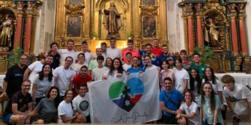 «Se hace camino al andar»: 45 peregrinos llegados de toda España hacen estos días la ruta teresiana De la Cuna al Sepulcro