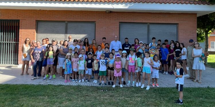 Aldeaseca de la Frontera reúne a más de medio centenar de niños en su campamento urbano que se prolongará hasta el día 11
