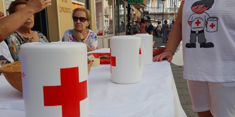 Macotera el día 13 y Peñaranda el día 24 acogerán el tradicional Día de la Banderita con cuestaciones a favor de Cruz Roja