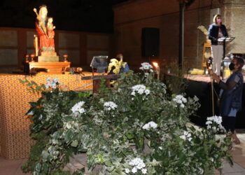 Todo listo en Paradinas de San Juan para el recibimiento de esta noche a su patrona, Nuestra Señora del Hinojal