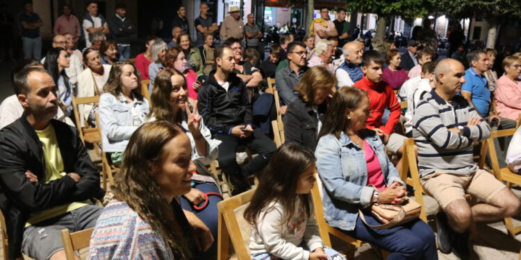 Macotera presenta en la plaza sus fiestas de San Roque con un marcado acento taurino y presencia de varios protagonistas