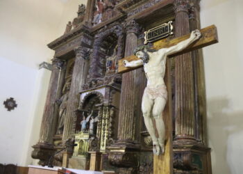 Bóveda del Río Almar restaura un crucificado del siglo XVI de la escuela de Juan de Juni y pone en valor su patrimonio