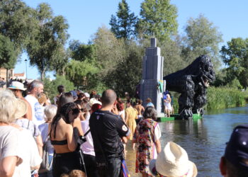 Huerta festejará a San Bartolo con verbenas, cultura, deportes y la esperada y multitudinaria bajada del río Tormes en los «Ofnis»