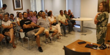Compromiso en Peñaranda para dotar de alumbrado público al Camino de las Verónicas y reforzar la seguridad peatonal