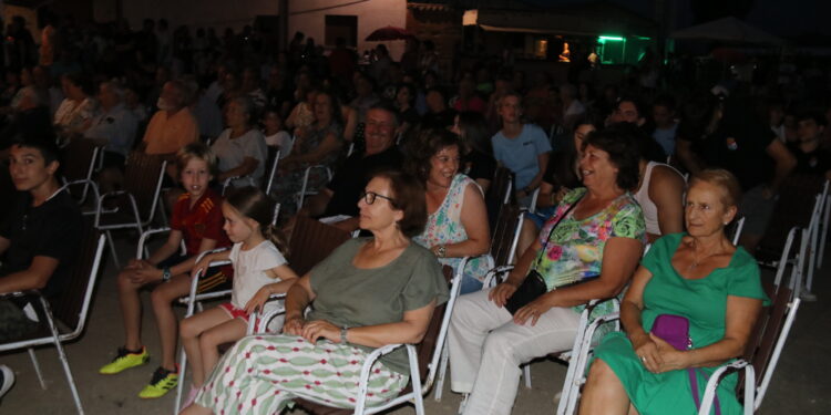 Huerta rinde homenaje a la primera Corporación Local de la democracia en el pregón de las fiestas de San Bartolo