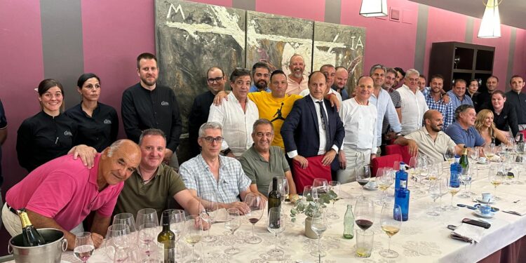 La Hostelería salmantina se vuelca con Las Cabañas: «Es algo que nos puede pasar a cualquiera y merecen todo nuestro apoyo»