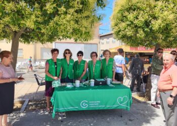 Alaraz se vuelca con la Asociación Española Contra el Cáncer y logra recaudar 2.396 euros con varias actividades solidarias