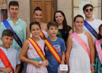 Cruz Roja celebra el Día de la Banderita en Peñaranda y estrena huchas sostenibles de cartón cien por cien reciclado