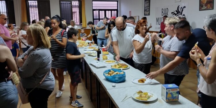 El Campo de Peñaranda celebra con gran éxito su concurso de croquetas y tortillas de patata seguido de una degustación