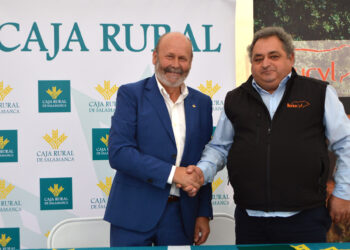 Caja Rural renueva su acuerdo de colaboración con la Asociación de Criadores de Limusín de Castilla y León