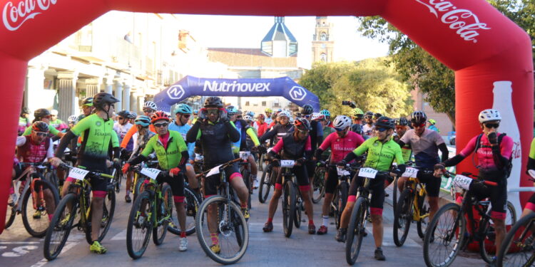 La IX Quedada BTT «Ciudad de Peñaranda» anima el domingo con casi 300 participantes y tres recorridos a elegir en esta edición