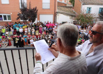 «El Pindoque» pide en su pregón festivo en Villoria que la nueva Corporación trabaje para el pueblo y dejar a un lado los rencores