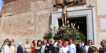 Peñaranda rinde honores al Santísimo Cristo de la Agonía en la fiesta anual con misa, procesión y relevo en la mayordomía