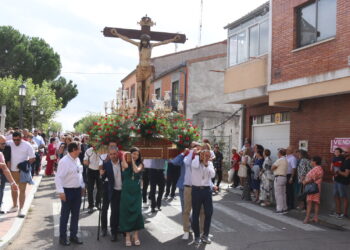 Peñaranda rinde honores al Santísimo Cristo de la Agonía en la fiesta anual con misa, procesión y relevo en la mayordomía
