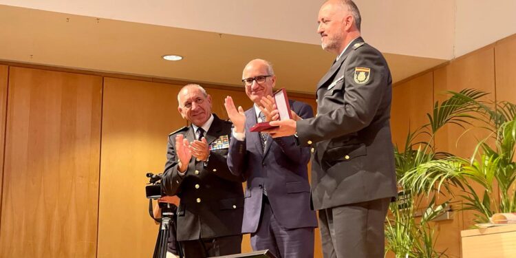 La Diputación de Salamanca celebra el Día de la Provincia y entrega la Medalla de Oro al Cuerpo Nacional de Policía