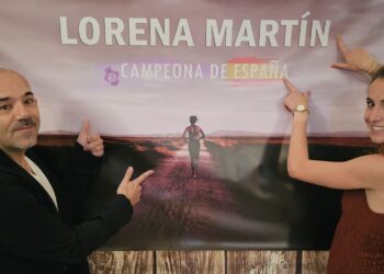 La atleta peñarandina Lorena Martín, gran protagonista en el estreno de su esperado documental en el cine Calderón
