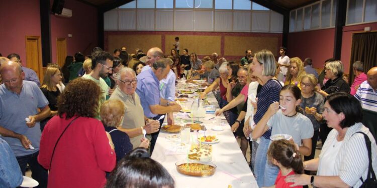 Bóveda del Río Almar da la bienvenida a sus fiestas con un concurso de postres seguido de una degustación del público