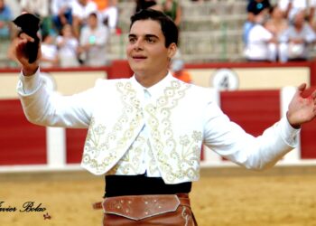 El rejoneador peñarandino Sergio Pérez actuará en la feria de San Saturio en Soria tras el éxito de su alternativa en Valladolid