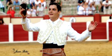 El rejoneador peñarandino Sergio Pérez actuará en la feria de San Saturio en Soria tras el éxito de su alternativa en Valladolid