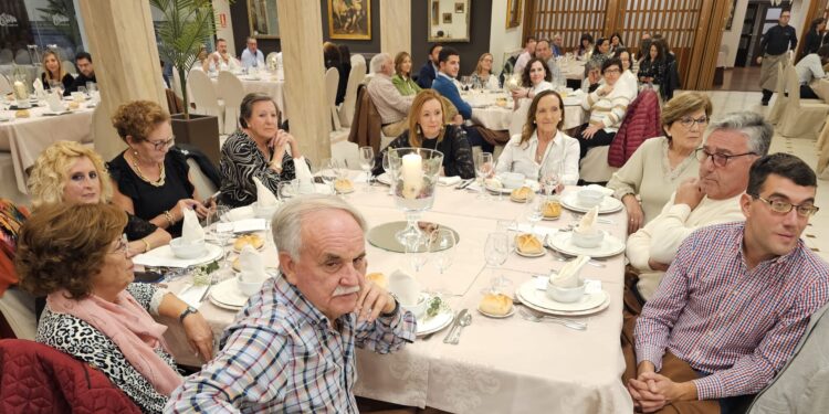 Peñaranda muestra su apoyo a la ONG Asmun Solidarios por el Mundo con una gala benéfica para su proyecto en Senegal