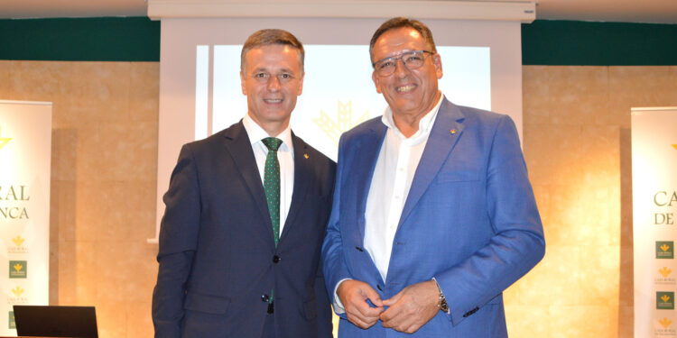 Cambio en la Dirección Comercial de Caja Rural de Salamanca: Agustín Pérez se jubila y toma el relevo Carlos Marino Pérez