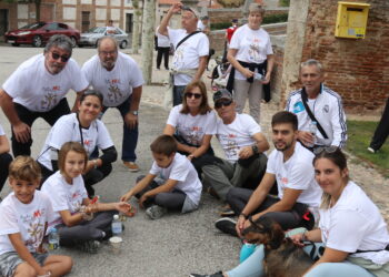 Villar de Gallimazo mueve un año más a la solidaridad con una marcha a favor de Asdem que ha finalizado en Peñaranda