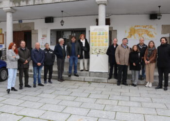 Salmoral perpetúa en su plaza Mayor la memoria de Manuel García asesinado en el campo de concentración de Gusen