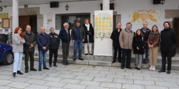 Salmoral perpetúa en su plaza Mayor la memoria de Manuel García asesinado en el campo de concentración de Gusen