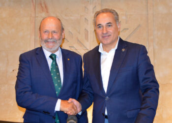 Caja Rural firma un convenio marco de colaboración con la Junta Provincial de la Asociación Española contra el Cáncer (AECC)