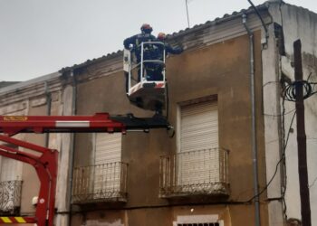 El temporal de lluvia y viento acrecienta estos días en Peñaranda la grave problemática y el peligro de los edificios en mal estado