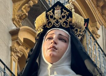Las cofradías de Peñaranda participan en la procesión de Santa Teresa de Jesús en Salamanca en la clausura del Año Jubilar