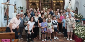 Peñaranda recibe la visita de la Hermandad de la Santa Vera Cruz de la localidad abulense de Mirueña de los Infanzones