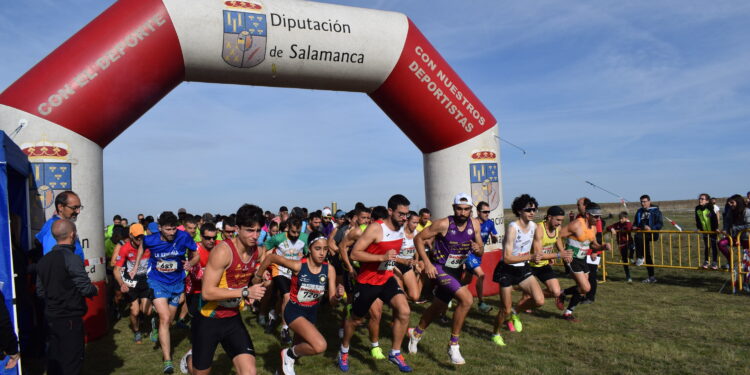 Sergio Piña y Andrea Jaén ganan la IV edición del cross popular «Ciudad de Peñaranda» celebrada en el circuito del Pradohorno